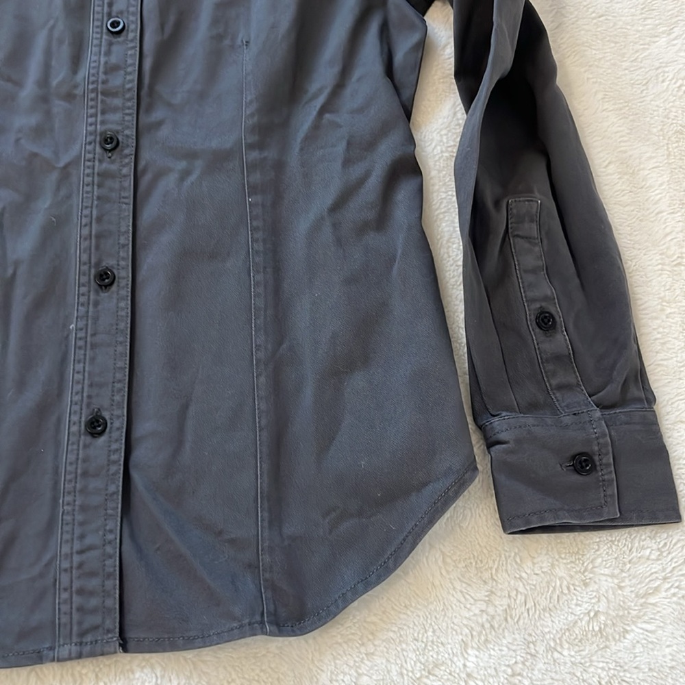 Madewell  Darted Button-Up Shirt in (Re)generative Chino NWT Color Dark pavement - Picture 7 of 8